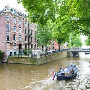 Hotel Amsterdam Inn Отель Амстердам