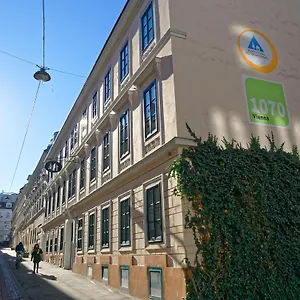  Хостел - Myrthengasse